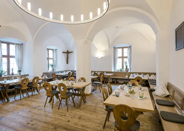 Kloster ホテル 3*