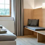 Hotel Kloster 3*